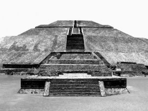Green living: Teotihuacan pyramids ruined by Wal-Mart