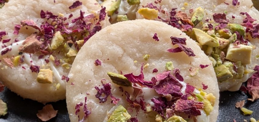Rose pistachio shortbread cookie recipe