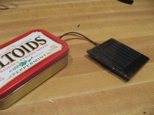 DIY solar cell phone charger