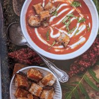 Sumac tomato soup with grilled cheese croutons recipe