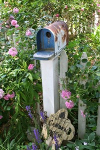 Upcycled Mail Box Bird House