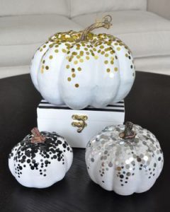 Thanksgiving pumpkin decorations