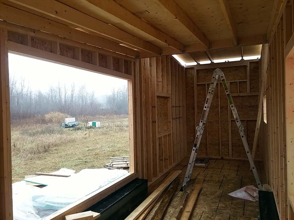 Roof trusses of Greenmoxie tiny house