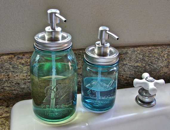 Green home: Mason Jar Soap dispensers